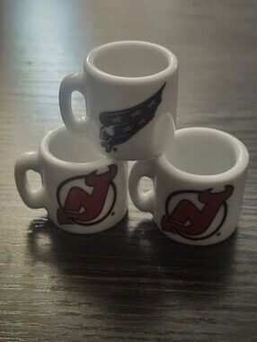 Vintage 90's NHL Mini Mugs New Jersey Devil & Washington Capitals Lot of 3